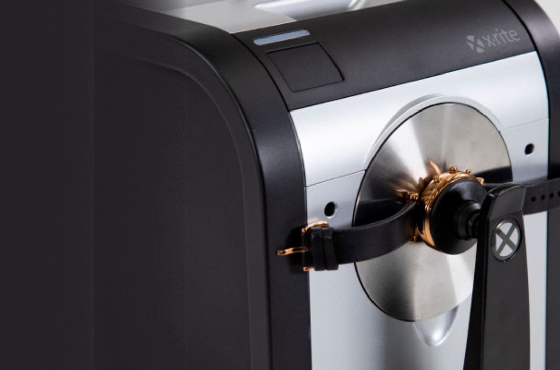 X-Rite lança o espectrofotômetro de bancada CiF3200 para medição de cores em pequenas áreas